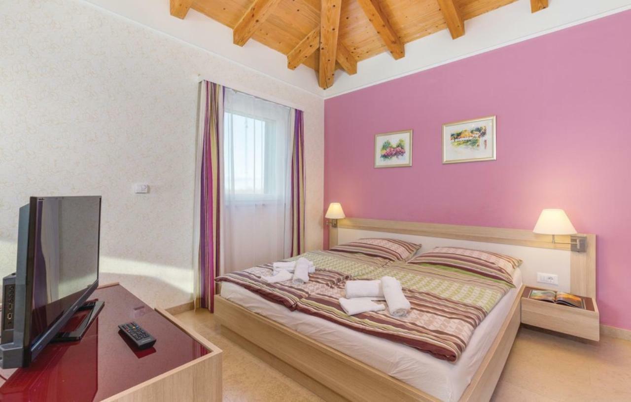 Villas Vea Histria Rezanci Exterior photo